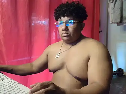 Snapshot of Malo666howard chatting on February 2, 2026, 9:46 pm Malo666howard online show from February 2, 2026, 9:46 pm