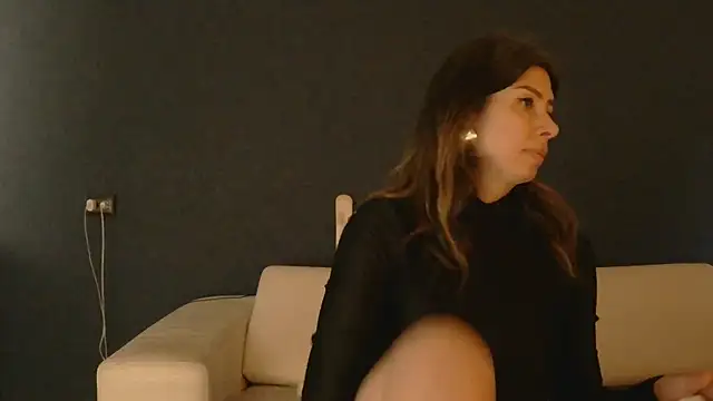 WhiteQueen888 online show from April 2, 2026, 10:57 am