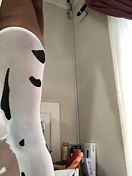 LuciousLips96 online show from February 7, 2025, 10:50 am