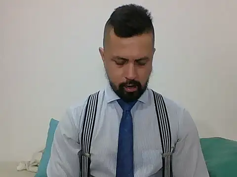 TRIISTAN KING10 online show from December 20, 2024, 8:12 pm