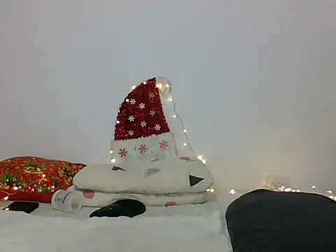 TRIISTAN KING10 online show from December 28, 2024, 12:04 am