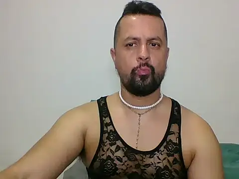 TRIISTAN KING10 online show from March 5, 2026, 9:11 pm