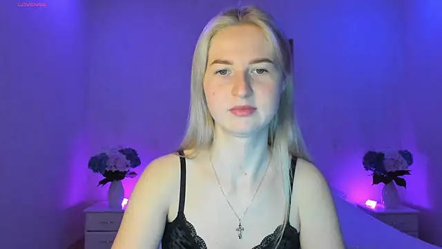 AnnaCarrera online show from March 14, 2025, 9:32 pm