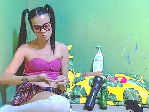 Snapshot of Paula_Jordan chatting on November 16, 2025, 4:56 pm Paula Jordan online show from November 16, 2025, 4:56 pm