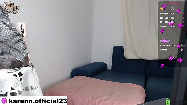 karen sofia  online show from March 12, 2025, 10:05 am