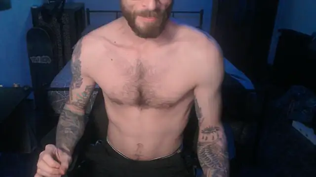 Snapshot of SexxxyLouis chatting on January 26, 2025, 8:23 pm SexxxyLouis online show from January 26, 2025, 8:23 pm