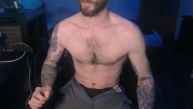 Snapshot of SexxxyLouis chatting on January 30, 2025, 8:32 am SexxxyLouis online show from January 30, 2025, 8:32 am