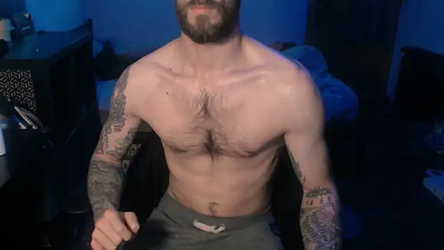 Snapshot of SexxxyLouis chatting on February 4, 2025, 8:28 pm SexxxyLouis online show from February 4, 2025, 8:28 pm