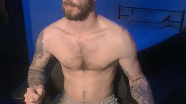 Snapshot of SexxxyLouis chatting on March 9, 2025, 6:11 pm SexxxyLouis online show from March 9, 2025, 6:11 pm