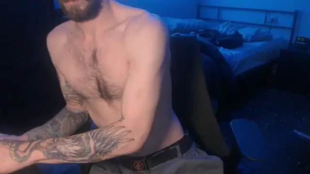 Snapshot of SexxxyLouis chatting on March 21, 2025, 8:17 am SexxxyLouis online show from March 21, 2025, 8:17 am