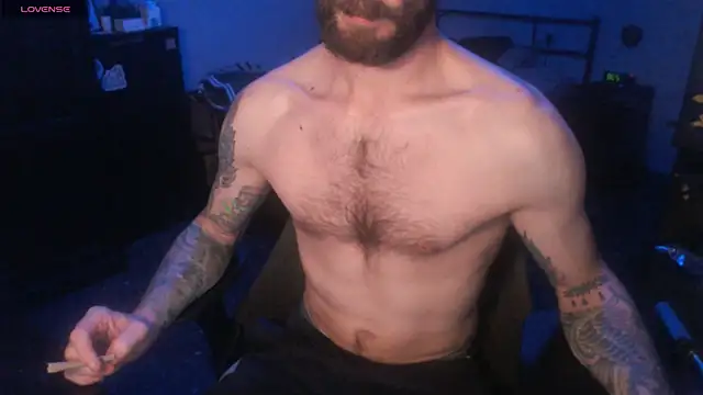 Snapshot of SexxxyLouis chatting on October 19, 2025, 8:09 pm SexxxyLouis online show from October 19, 2025, 8:09 pm