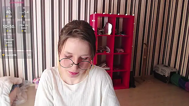  Hanna Moon  online show from February 16, 2025, 7:48 am