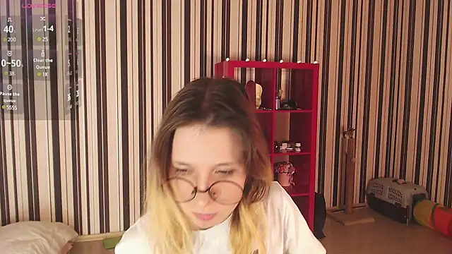  Hanna Moon  online show from February 28, 2025, 7:05 am