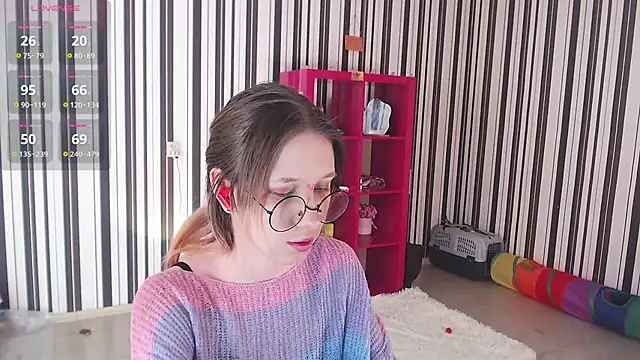  Hanna Moon  online show from March 19, 2025, 7:51 am