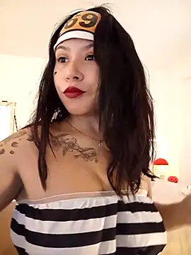 little susie online show from October 30, 2025, 9:44 am