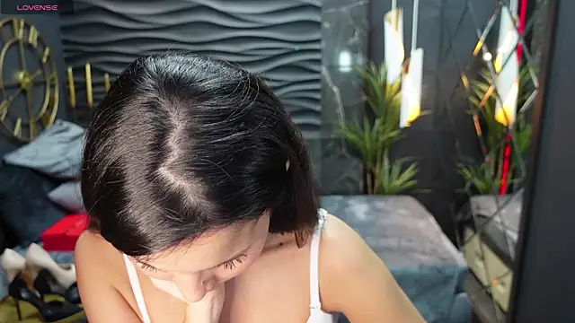 ErikaSoft online show from January 25, 2025, 12:16 pm