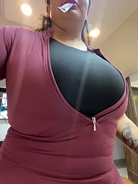 milly cruz online show from March 20, 2026, 12:26 am