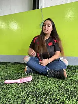 Snapshot of milly_cruz chatting on June 12, 2026, 2:38 pm milly cruz online show from June 12, 2026, 2:38 pm