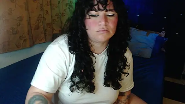 ANGELIQUE KLANE online show from December 14, 2025, 7:58 am