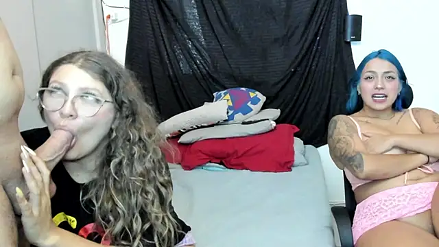 Snapshot of sgmr chatting on February 23, 2025, 8:11 pm sgmr online show from February 23, 2025, 8:11 pm