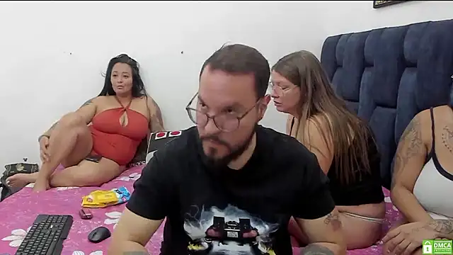 Snapshot of sgmr chatting on September 16, 2025, 1:45 pm sgmr online show from September 16, 2025, 1:45 pm