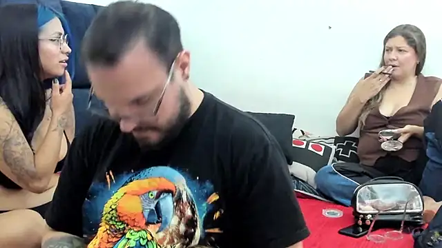 Snapshot of sgmr chatting on October 26, 2025, 2:56 pm sgmr online show from October 26, 2025, 2:56 pm