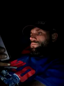 Snapshot of Bwc4u2Ride chatting on November 21, 2025, 10:36 am Bwc4u2Ride online show from November 21, 2025, 10:36 am