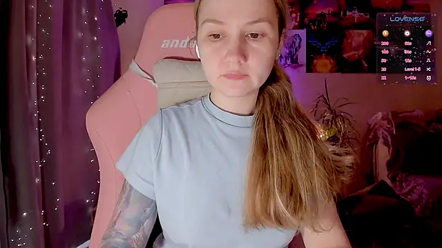 GoodWitch  online show from September 10, 2025, 7:19 am