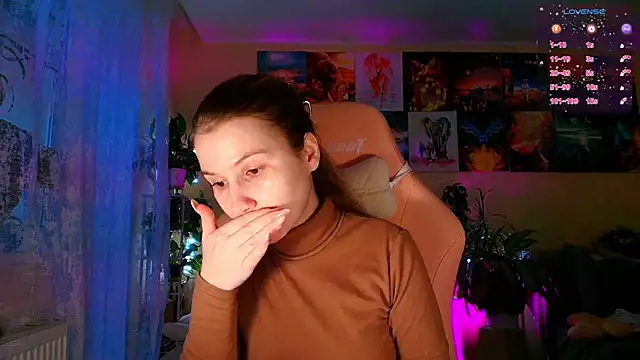 GoodWitch  online show from January 8, 2026, 7:32 am