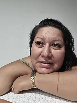 Snapshot of Brenda_Berck_ chatting on May 31, 2026, 4:20 am Brenda Berck online show from May 31, 2026, 4:20 am