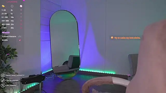 CATALINA RESTREPO online show from March 22, 2025, 2:05 am