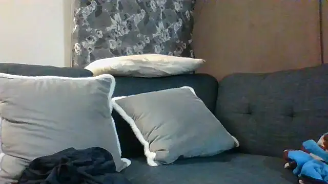 vikki432 online show from July 11, 2026, 1:41 am