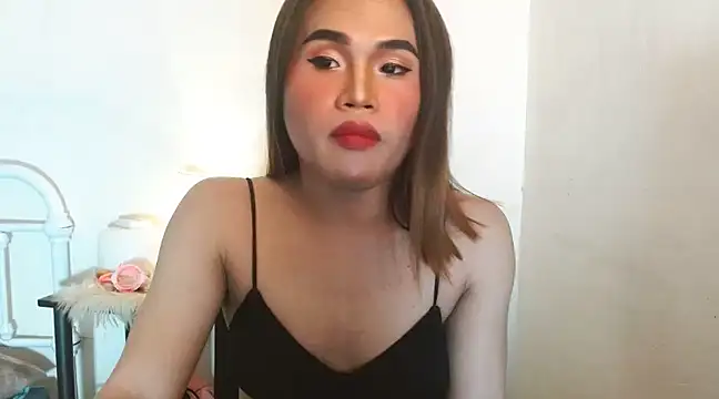 Snapshot of JustineBIGCUM chatting on December 2, 2024, 5:48 am JustineBIGCUM online show from December 2, 2024, 5:48 am