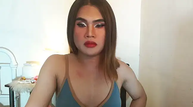 Snapshot of JustineBIGCUM chatting on December 6, 2024, 5:42 am JustineBIGCUM online show from December 6, 2024, 5:42 am