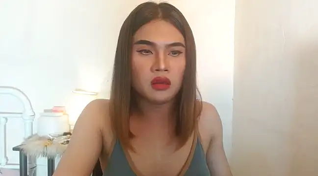 Snapshot of JustineBIGCUM chatting on January 3, 2025, 5:28 am JustineBIGCUM online show from January 3, 2025, 5:28 am