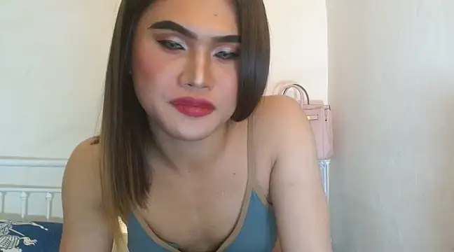 Snapshot of JustineBIGCUM chatting on March 10, 2025, 11:32 am JustineBIGCUM online show from March 10, 2025, 11:32 am