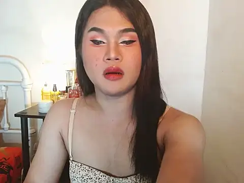 Snapshot of JustineBIGCUM chatting on October 25, 2025, 2:52 am JustineBIGCUM online show from October 25, 2025, 2:52 am