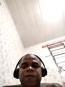 Snapshot of chokito32 chatting on February 23, 2026, 7:00 pm chokito32 online show from February 23, 2026, 7:00 pm