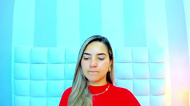 teresasroom  online show from November 4, 2025, 6:18 pm