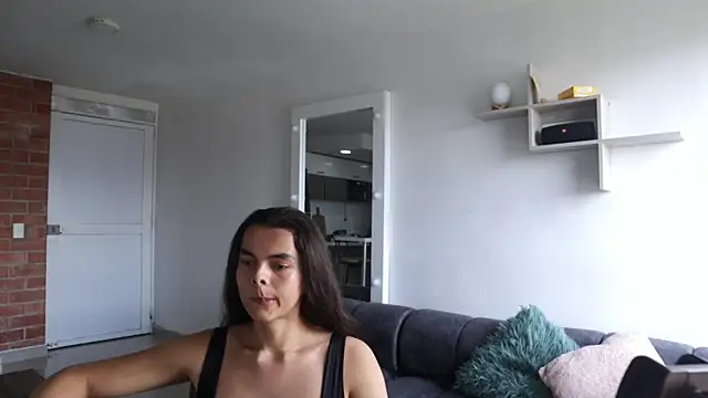  Vahos  online show from September 21, 2025, 5:03 pm