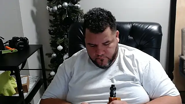 Gabihotxxx1 online show from December 28, 2024, 8:15 pm