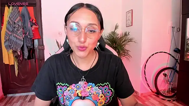 adrena 10 online show from March 31, 2026, 1:55 pm