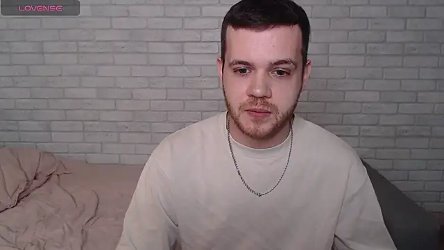 Alexxx horny online show from May 30, 2026, 11:18 am
