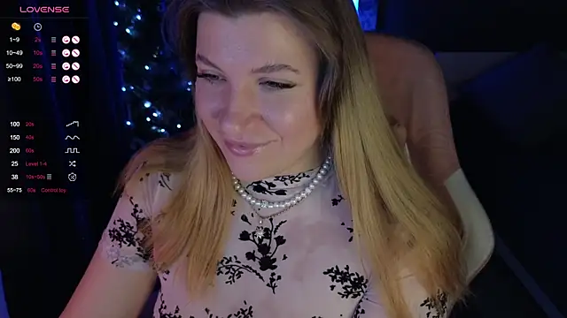 Snapshot of Fairy__Sofia chatting on December 25, 2024, 8:29 am Fairy Sofia online show from December 25, 2024, 8:29 am