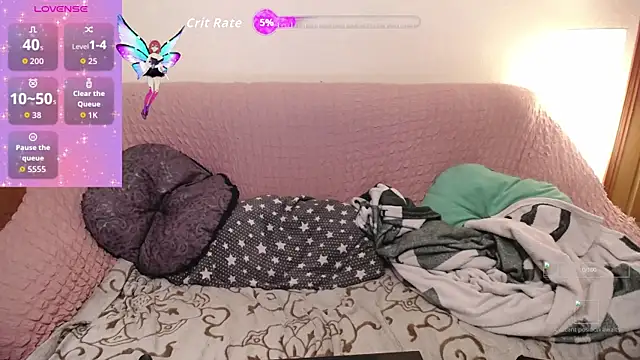 Snapshot of Wings_of_A_Butterfly chatting on October 22, 2025, 7:46 pm Wings of A Butterfly online show from October 22, 2025, 7:46 pm