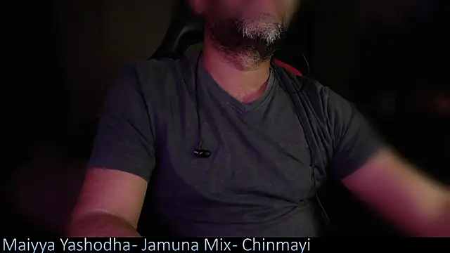  x rated  online show from March 10, 2025, 6:01 pm