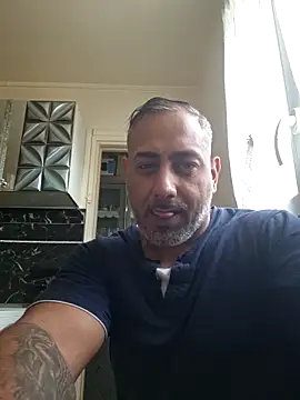 Snapshot of Daxxx111 chatting on June 6, 2026, 7:13 am Daxxx111 online show from June 6, 2026, 7:13 am