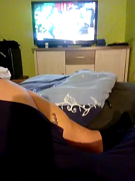 Snapshot of NiceHunter89 chatting on January 25, 2025, 11:00 pm NiceHunter89 online show from January 25, 2025, 11:00 pm