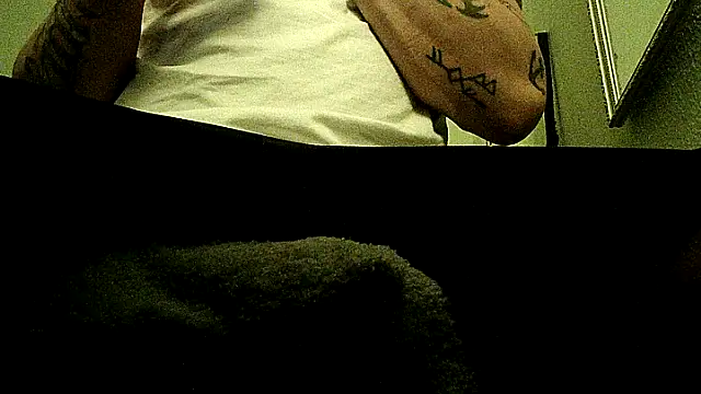 NiceHunter89 online show from March 17, 2026, 12:04 am