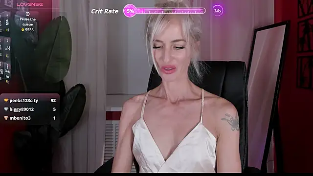 Snapshot of CindySw chatting on May 24, 2026, 10:20 am CindySw online show from May 24, 2026, 10:20 am